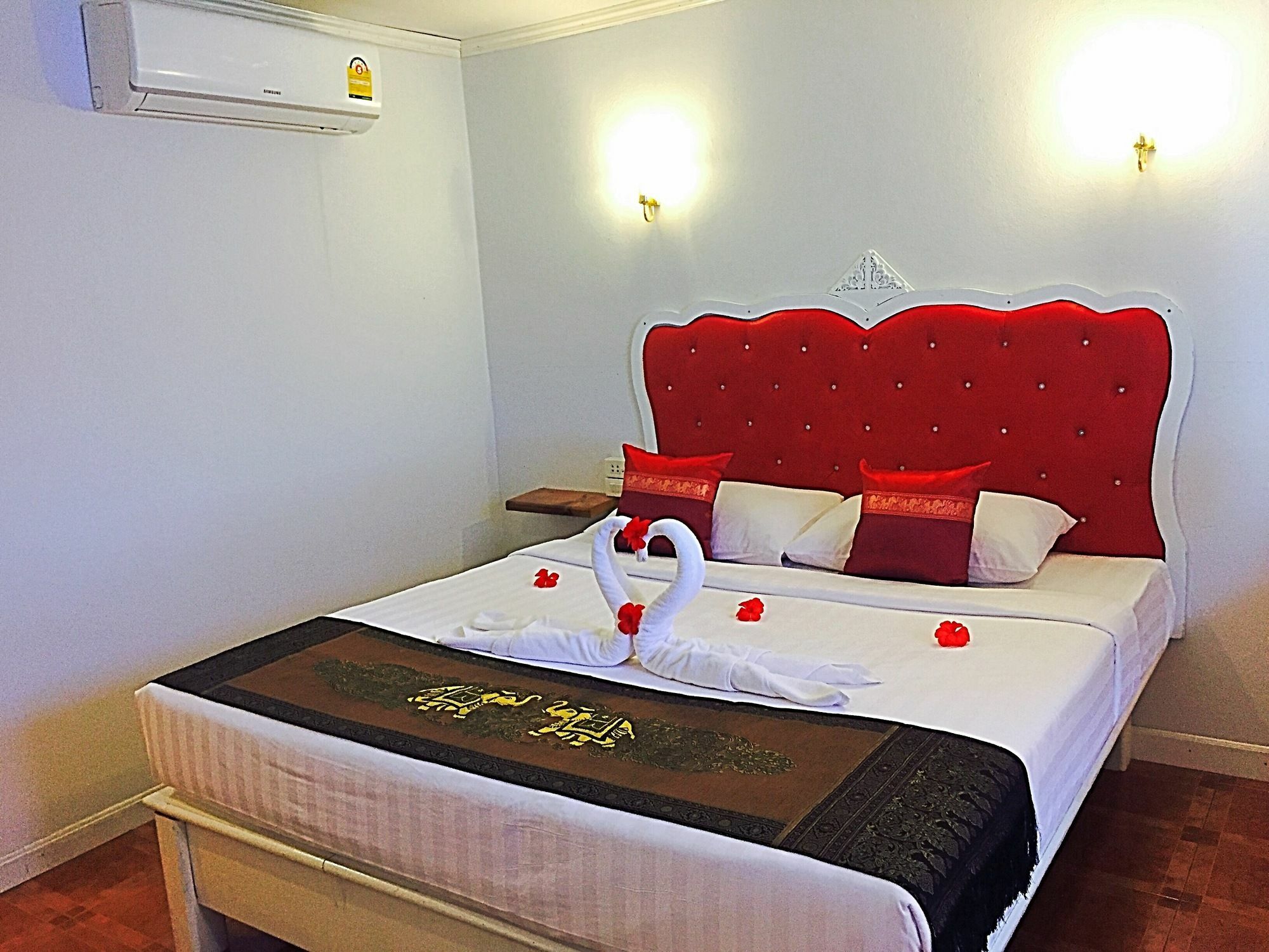 Phi Phi K House Hotel Ngoại thất bức ảnh