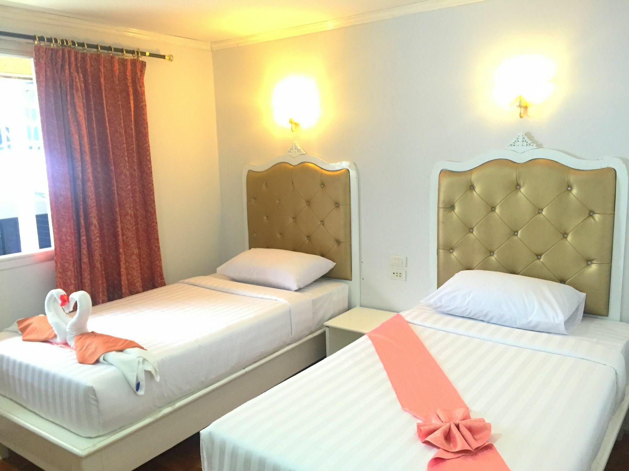 Phi Phi K House Hotel Ngoại thất bức ảnh